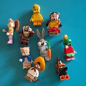 Looney Tunes Character Building Blocks Set
